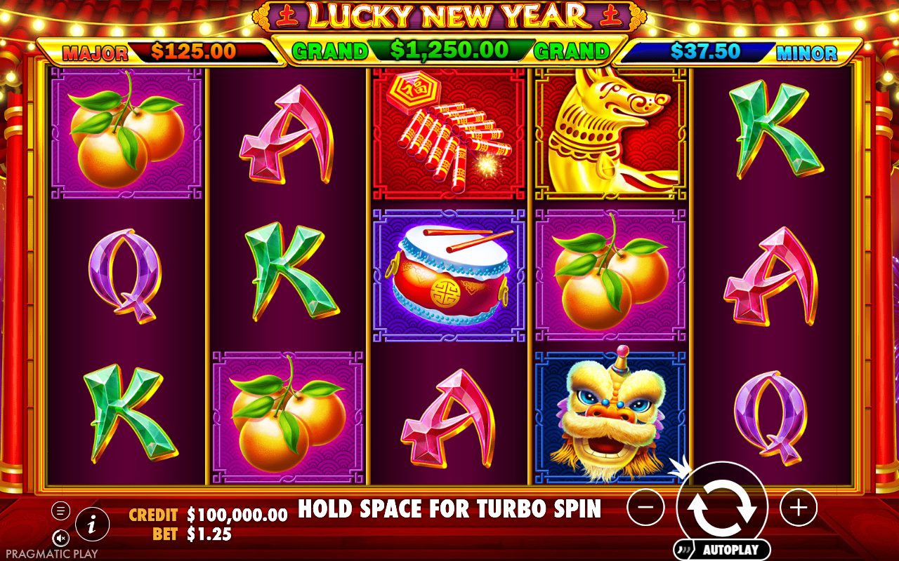 Lucky New Year base game reels