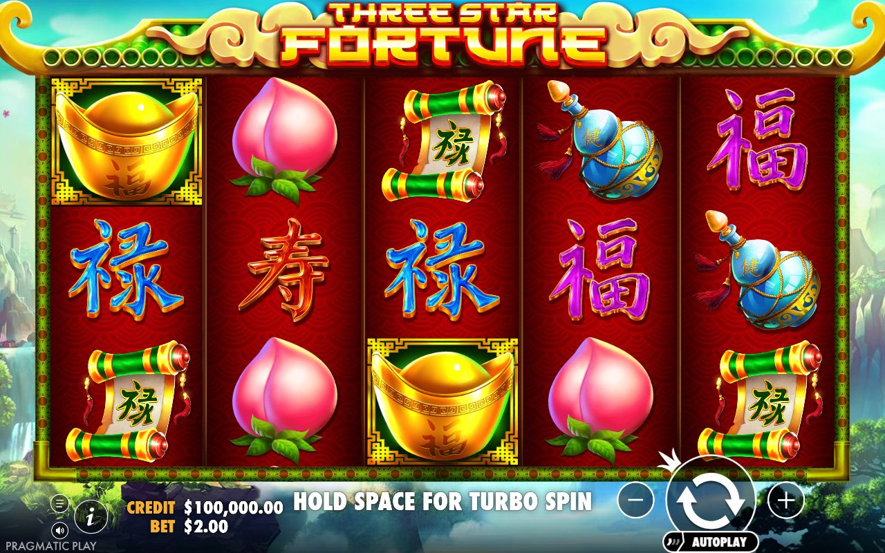 Three Star Fortune base game reels
